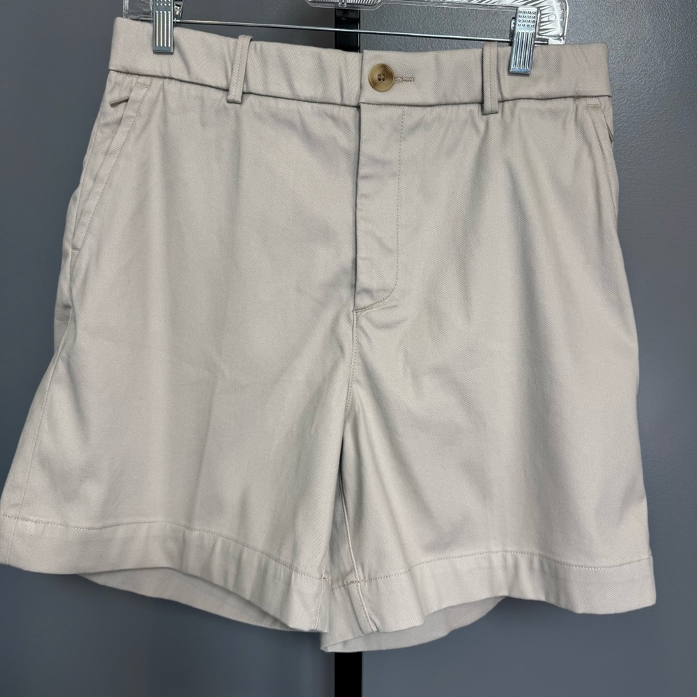 Spanx Stretch Twill Shorts Bone 7” High Rise Pull On NWT Size L